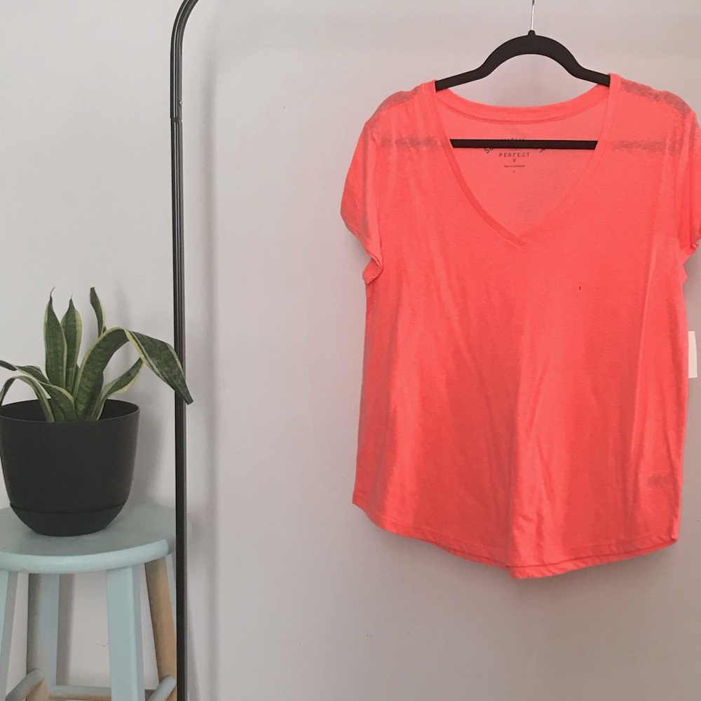 Simple soft v neck tee